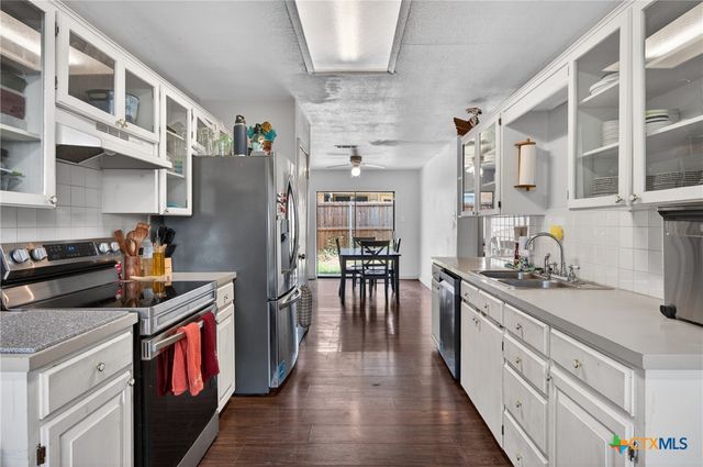 115 W Hogan Drive, Copperas Cove, TX 76522