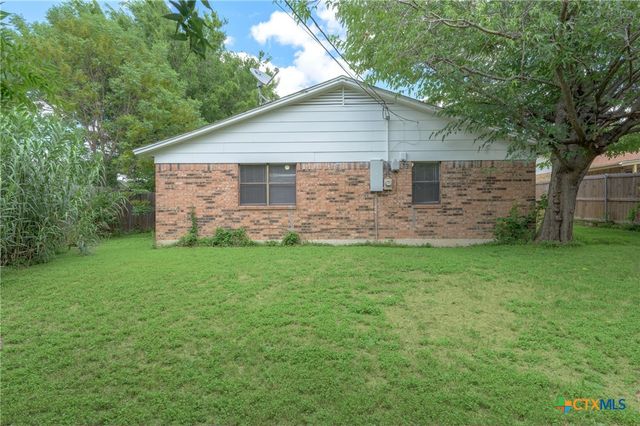 115 W Hogan Drive, Copperas Cove, TX 76522