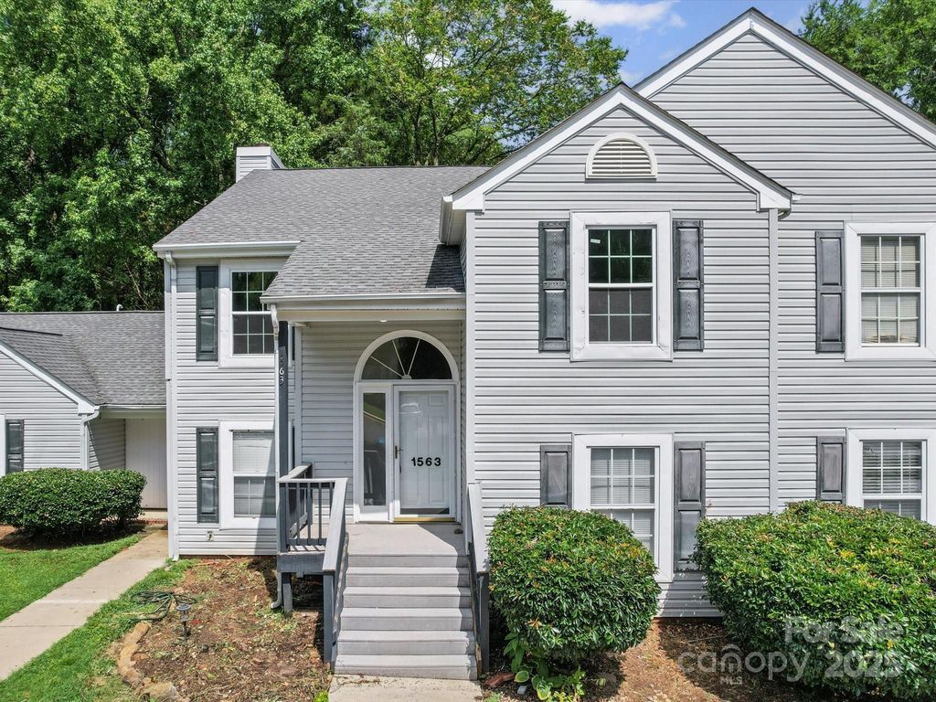 1563 Hunt Club Court, Rock Hill, SC 29732