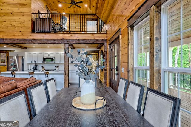 63 Redwood Lane, Tiger, GA 30576