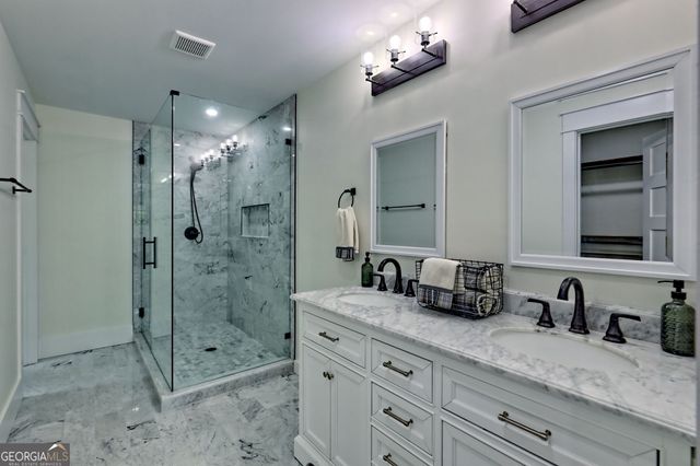 63 Redwood Lane, Tiger, GA 30576