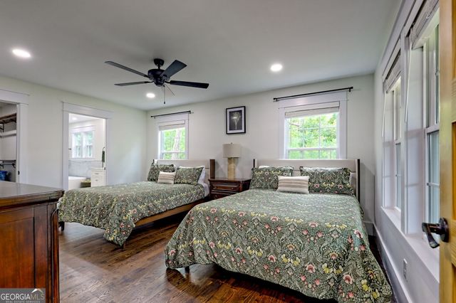 63 Redwood Lane, Tiger, GA 30576