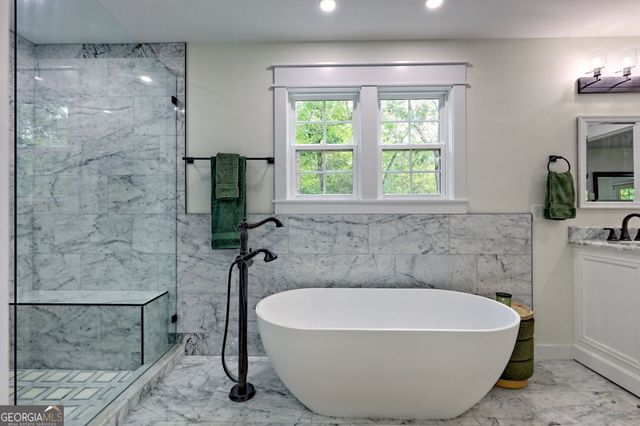 63 Redwood Lane, Tiger, GA 30576