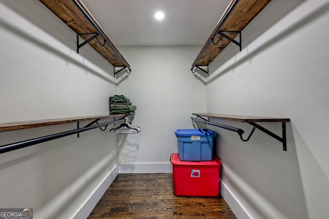 63 Redwood Lane, Tiger, GA 30576