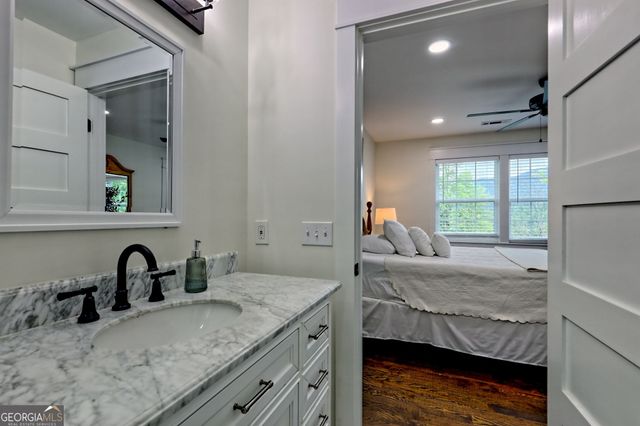 63 Redwood Lane, Tiger, GA 30576