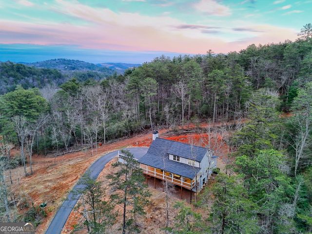 63 Redwood Lane, Tiger, GA 30576