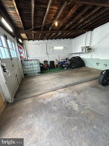423 SPRING ST, Reading, PA 19601