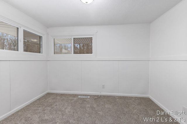 2110 Worden Street, Lansing, MI 48910