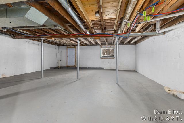 2110 Worden Street, Lansing, MI 48910