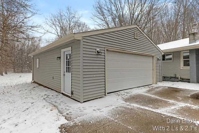 2110 Worden Street, Lansing, MI 48910