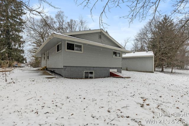 2110 Worden Street, Lansing, MI 48910