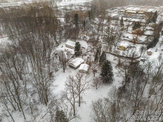 2110 Worden Street, Lansing, MI 48910