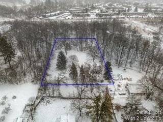 2110 Worden Street, Lansing, MI 48910