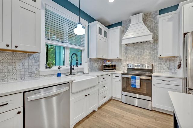 2407 CHELSEA STREET, Orlando, FL 32803