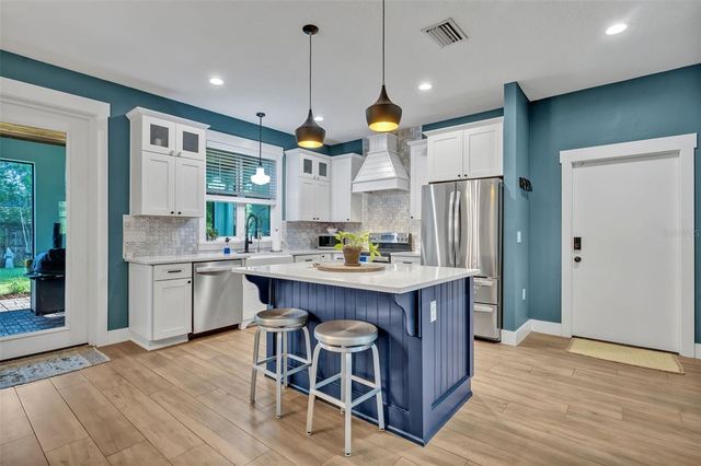2407 CHELSEA STREET, Orlando, FL 32803