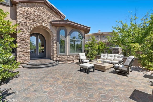2985 American River Lane, Las Vegas, NV 89135