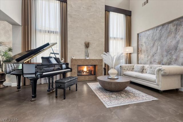 2985 American River Lane, Las Vegas, NV 89135