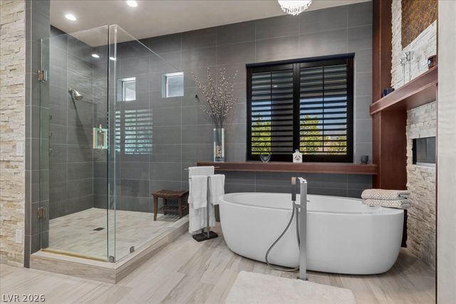 2985 American River Lane, Las Vegas, NV 89135