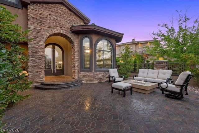 2985 American River Lane, Las Vegas, NV 89135