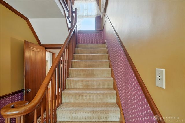 110 S Broadmoor Boulevard, Springfield, OH 45504