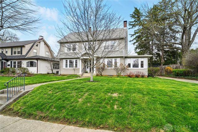 110 S Broadmoor Boulevard, Springfield, OH 45504