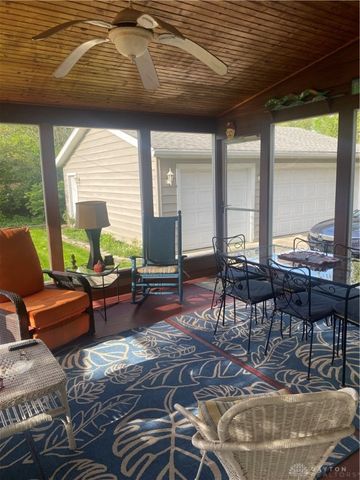 110 S Broadmoor Boulevard, Springfield, OH 45504