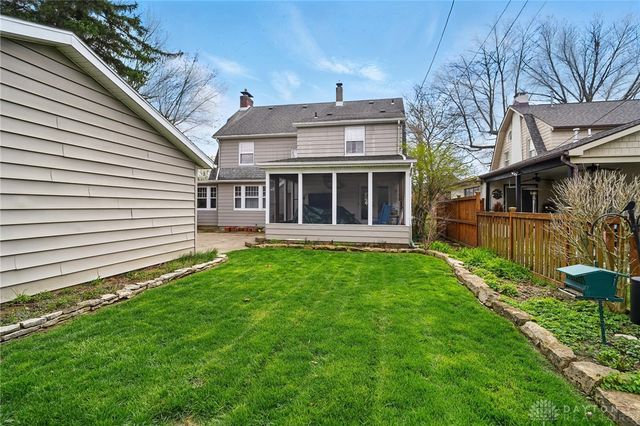 110 S Broadmoor Boulevard, Springfield, OH 45504