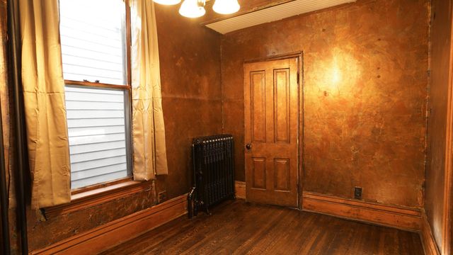 63 Lawson Avenue W, Saint Paul, MN 55117