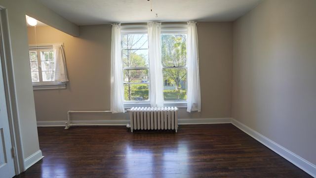63 Lawson Avenue W, Saint Paul, MN 55117
