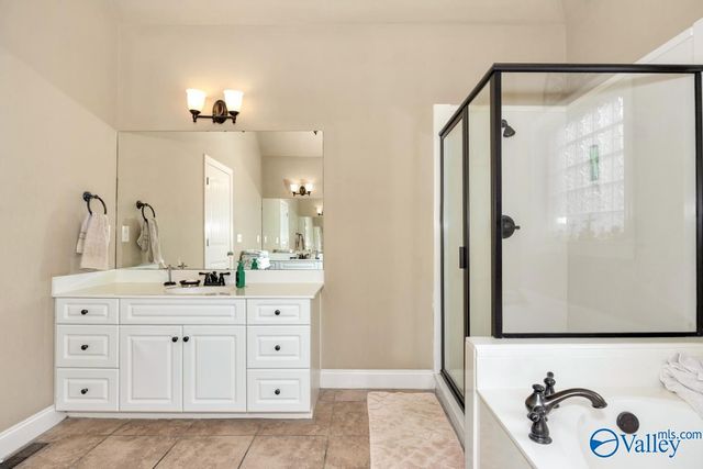 186 Silo Hill Road, Madison, AL 35758
