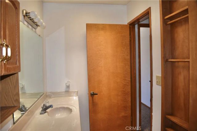 13925 Burning Tree Dr, Victorville, CA 92395