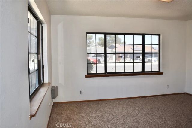 13925 Burning Tree Dr, Victorville, CA 92395