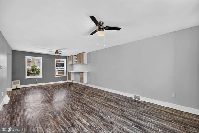 2715 SEARS ST, Philadelphia, PA 19146