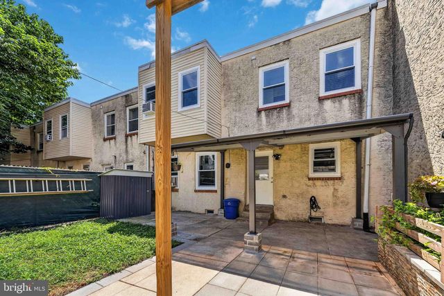 2715 SEARS ST, Philadelphia, PA 19146