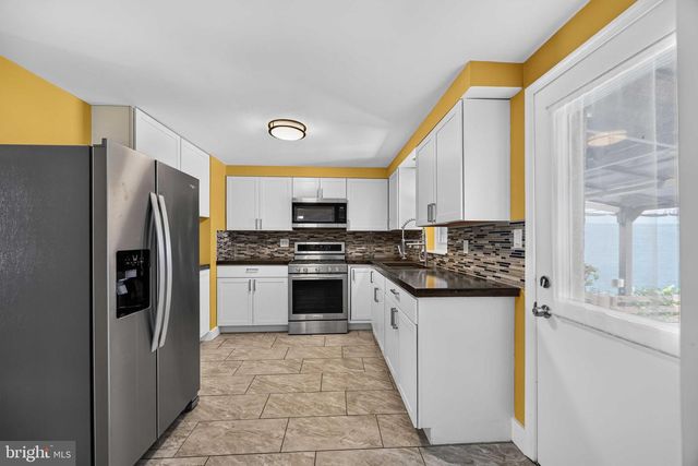 2715 SEARS ST, Philadelphia, PA 19146