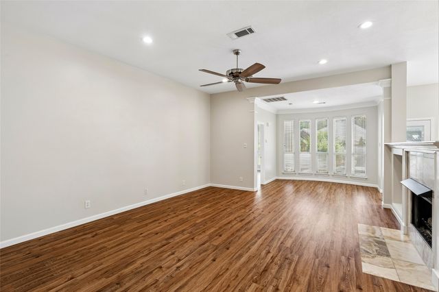 3516 Stone Creek Court, Fort Worth, TX 76137