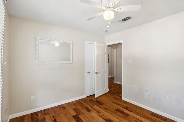 3516 Stone Creek Court, Fort Worth, TX 76137
