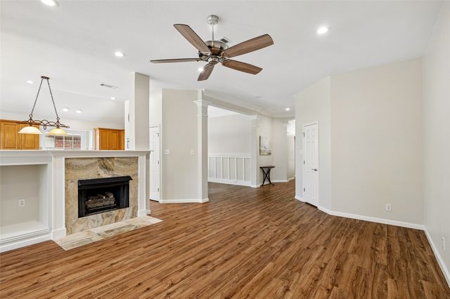 3516 Stone Creek Court, Fort Worth, TX 76137