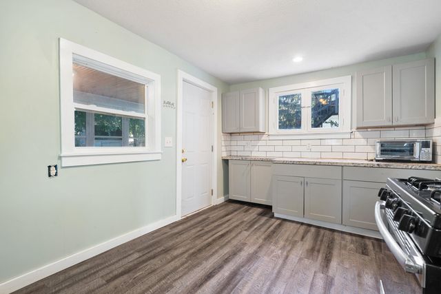 1516 Cole Avenue Ne, City Of Grand Rapids, MI 49505