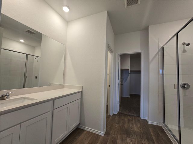 352 San Juan TRL, Bastrop, TX 78602