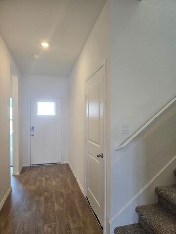 352 San Juan TRL, Bastrop, TX 78602