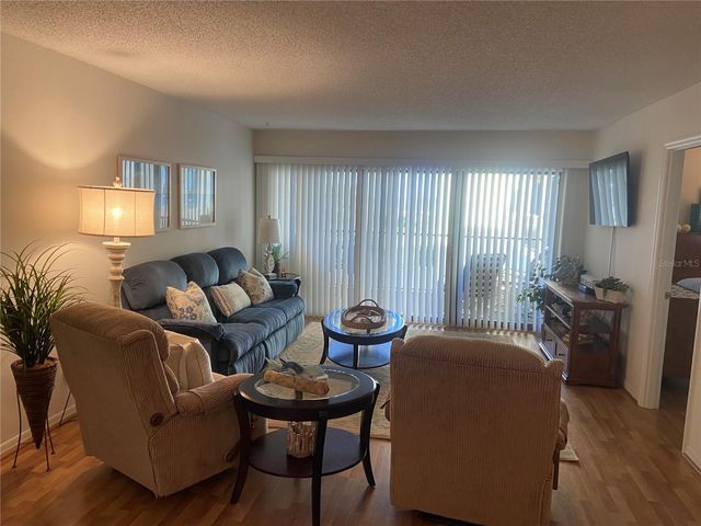 700 GOLDEN BEACH BOULEVARD 131, Venice, FL 34285