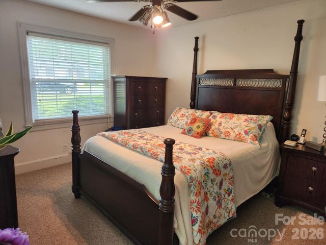 3922 Mcmillan Street, Charlotte, NC 28205