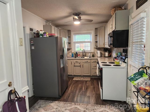 3922 Mcmillan Street, Charlotte, NC 28205