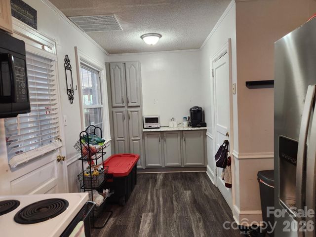 3922 Mcmillan Street, Charlotte, NC 28205
