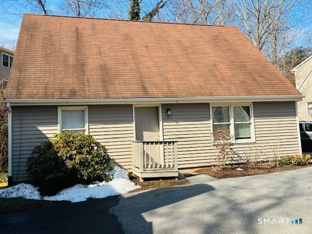 16 Copper Hill Drive 16, Guilford, CT 06437