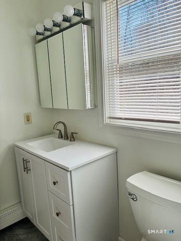 16 Copper Hill Drive 16, Guilford, CT 06437