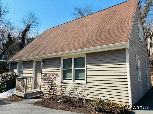 16 Copper Hill Drive 16, Guilford, CT 06437