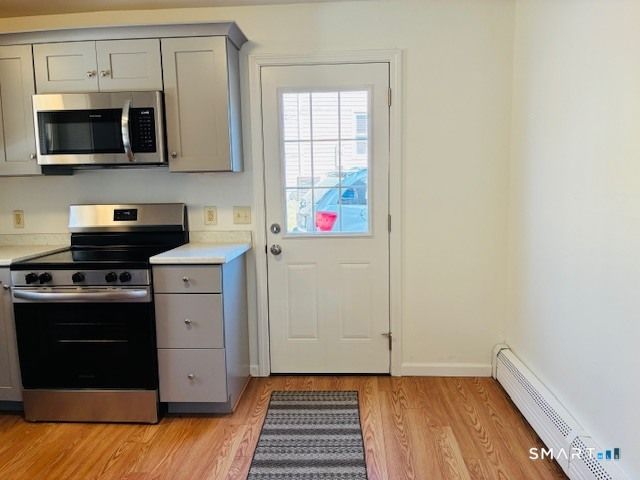 16 Copper Hill Drive 16, Guilford, CT 06437