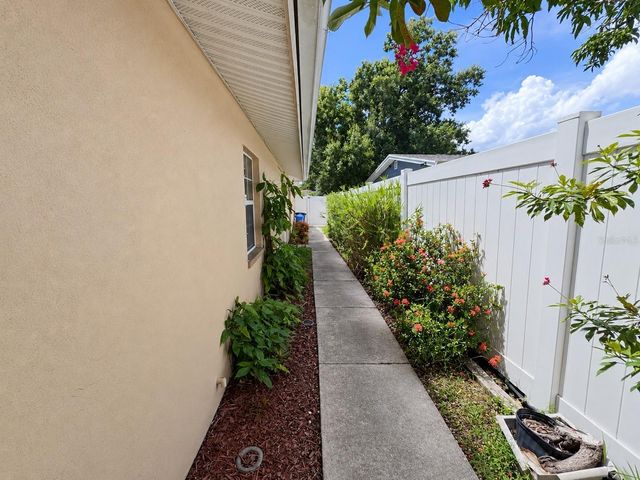 8915 59TH WAY N, Pinellas Park, FL 33782